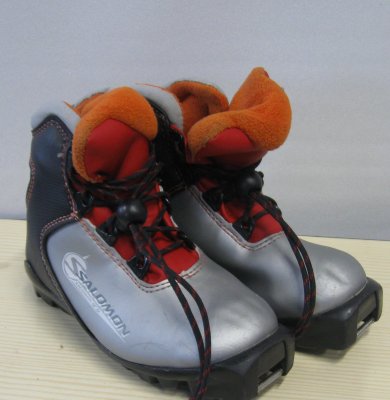 220 (35) Beg Längdpjäxor SNS