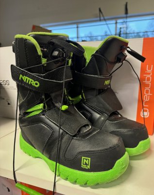 (34) Beg Snowboardskor